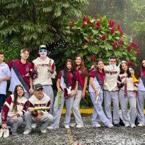 COLEGIO GIMNASIO LOS CEDROS PRESENTACIÓN UNIFORMES PROM 2026 ALUMNOS 112